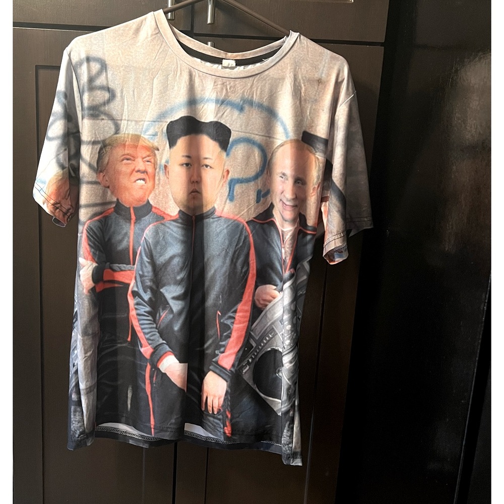 Xl shirt, no brand. Shirt featuring Trump,kim jong un and putin